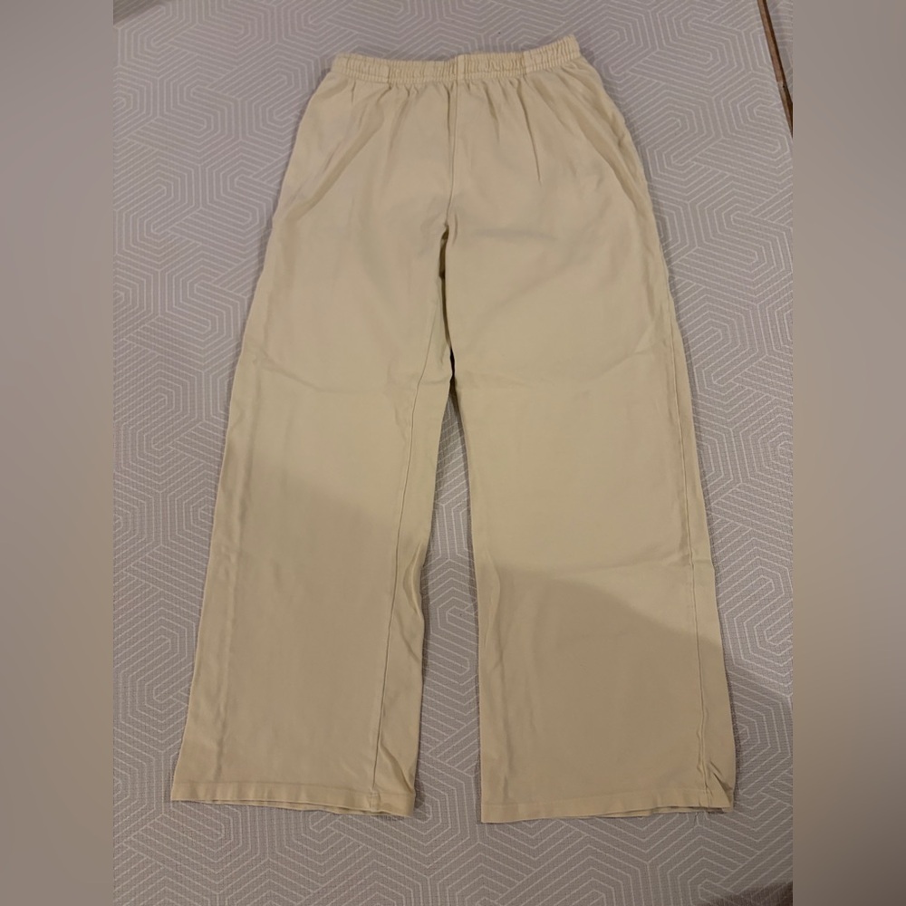 Brandy Melville Butter Yellow Wide-Leg Sweatpants